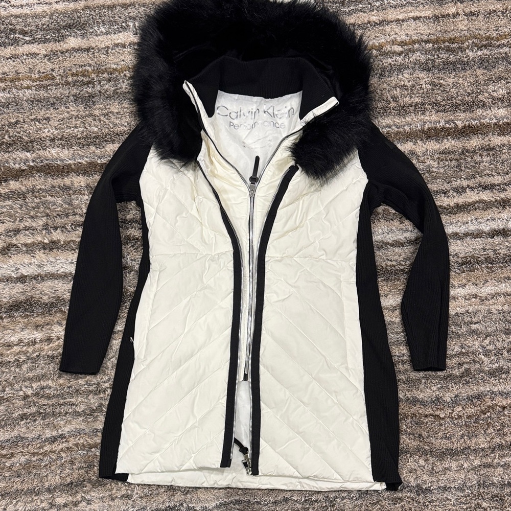 Calvin Klein Women's Black and Cream Ski Jacket